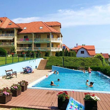 Fured Apartments Balatonfüred Buitenkant foto