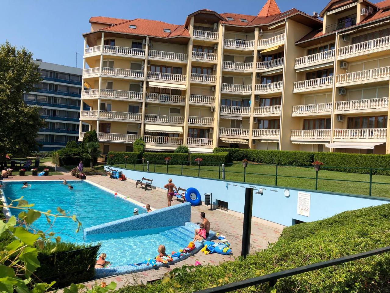 Fured Apartments Balatonfüred Buitenkant foto